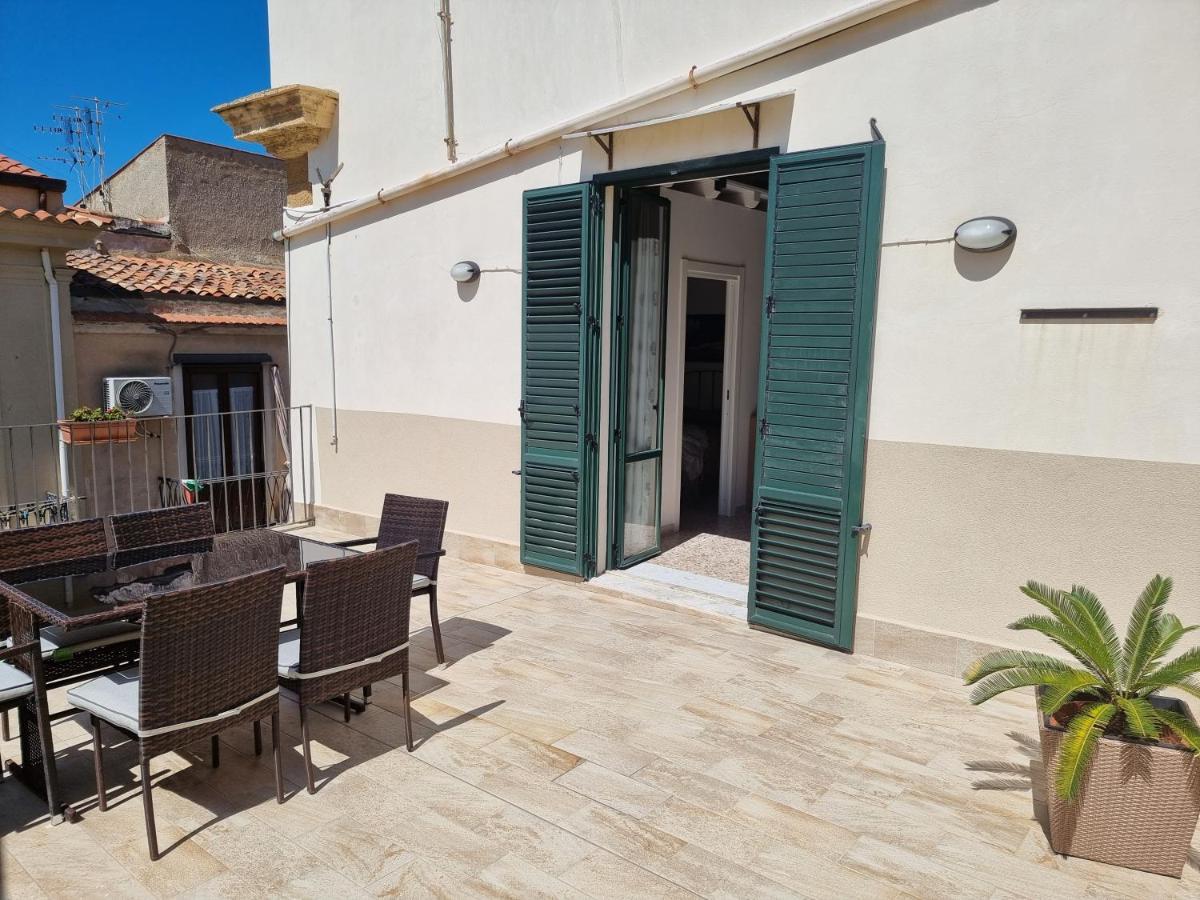 Mandralisca Holidays - Luxury Apartments Cefalù Buitenkant foto